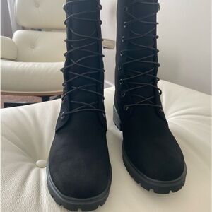 Timberland boots, excellent condition wore twice, no scuffs, Black